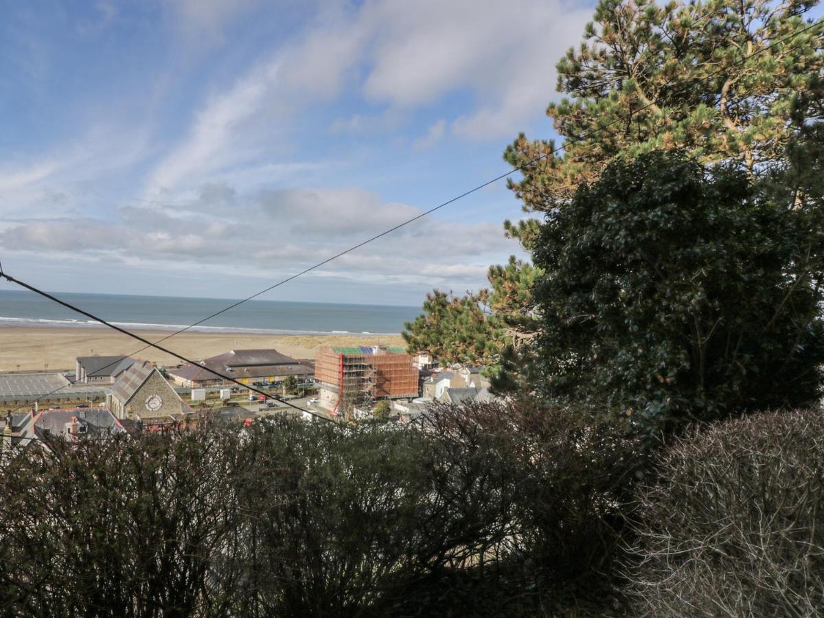 Seaview Apartment บาร์มัธ ภายนอก รูปภาพ